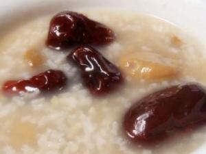 秋季養生喝什么粥最好？秋季多喝粥助養生