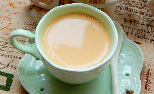 經期可以喝奶茶嗎?經常喝奶茶有哪些危害?