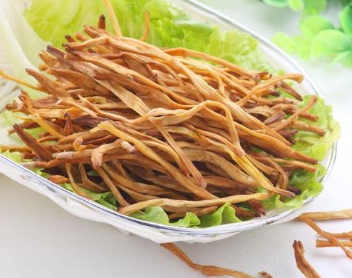 黃花菜中的秋水堿有毒嗎?干黃花菜怎么做才不會酸?