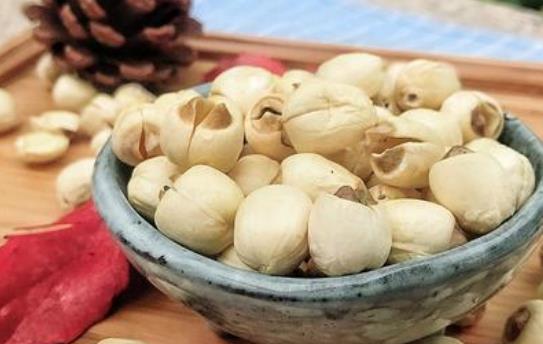 經(jīng)期可以吃蓮子嗎?蓮子和什么搭配最好?