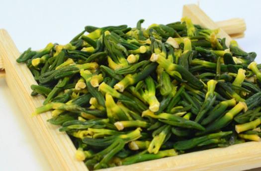 蓮子為什么要去芯?蓮子芯泡水喝有什么功效?