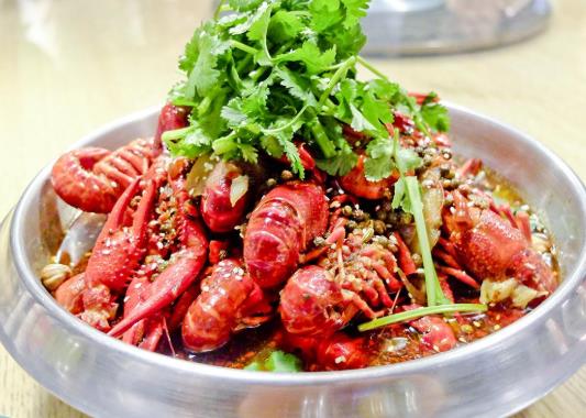 小龍蝦肉散是因為去了蝦線嗎?小龍蝦肉質松散是蝦的問題嗎?