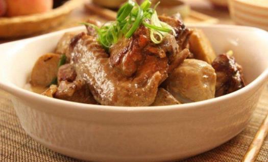 鴨肉屬不屬于發物?鴨肉不宜和什么一起吃?