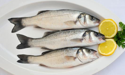 經期可以吃鱸魚嗎?鱸魚死了能不能清蒸?