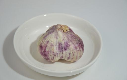 大蒜發霉還能吃嗎 吃了大蒜放屁怎么辦