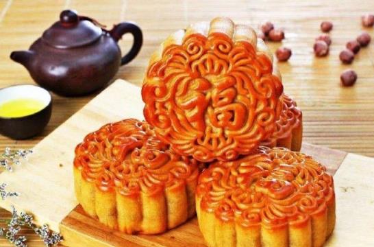 月餅回油后顏色變深還是變淺?月餅回油和油的種類有關(guān)系嗎
