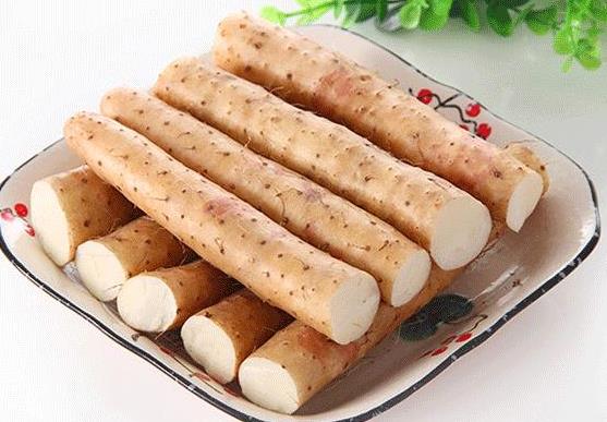 吃完蒸山藥喉嚨里毛毛的是過敏嗎?鐵棍山藥紫色的部分能吃嗎