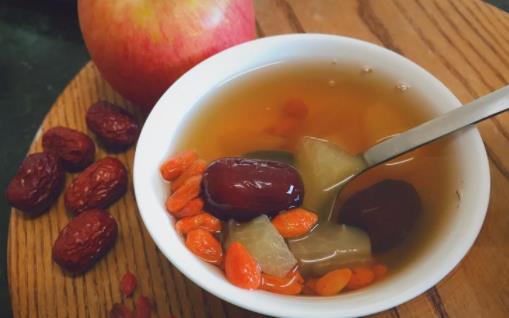 蘋果紅棗水可以天天喝嗎 蘋果紅棗水什么時候喝好
