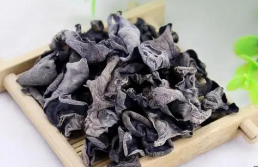 吃了不熟的木耳會中毒嗎?怎么判斷木耳熟沒熟?
