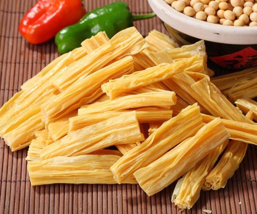 豆皮和腐竹的價格為什么相差很大?泡發腐竹的水發黃正常嗎