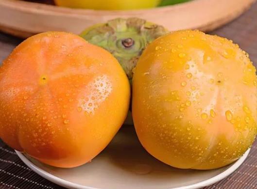飯后多久吃柿子不算空腹?柿子帶皮吃會怎么樣
