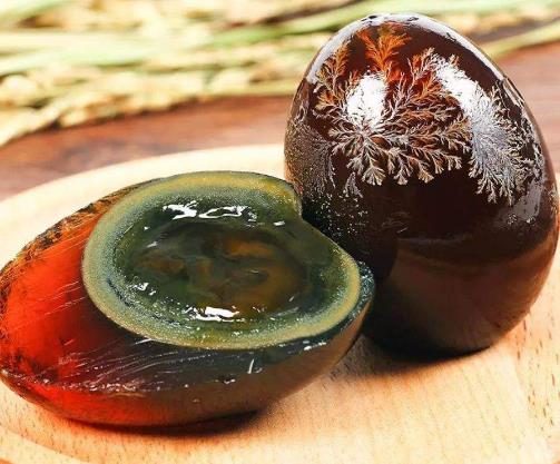 煮皮蛋要去殼嗎?松花蛋怎么保存不會(huì)壞