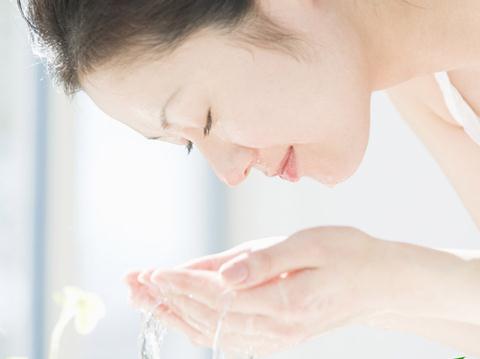 洗臉用什么水最好?洗臉用冷水、溫水還是熱水好