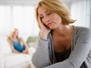 肌膚中毒有多深？黃金睡眠時間及按摩改善微循環