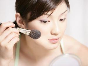 怎樣打底妝？如何使用遮瑕產品？粉底液怎么用