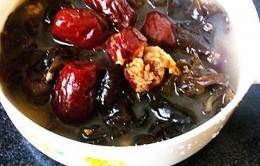 女人都想要永遠美美的 8種淡斑食物要多吃