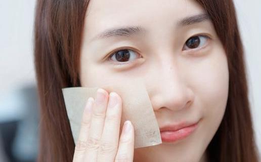 臉上紅血絲如何治療 消除紅血絲的小妙招戳這里