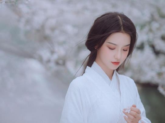 貼雙眼皮松弛怎么恢復?全切雙眼皮術后怎么護理?