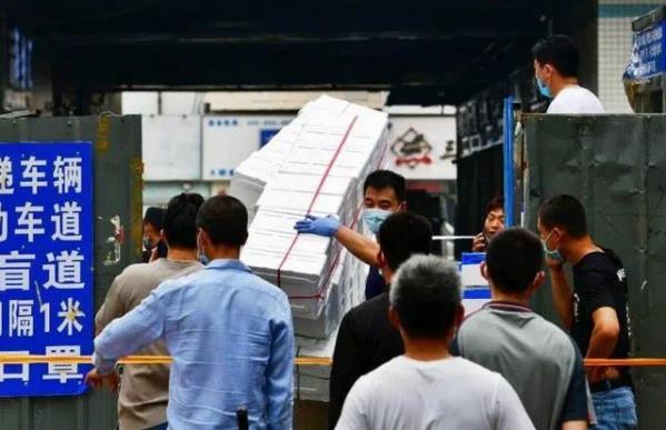 北京疫情反彈,津冀晉蘇遼等多地發布提醒:市民近期不要前往北京
