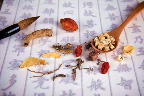 武漢國(guó)粹中醫(yī)龍青峰:腫瘤治療,為什么既要辨證又要辨癥?
