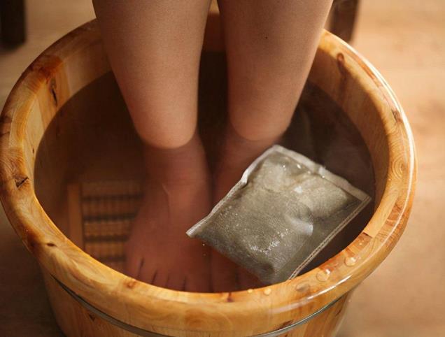 杭州華研白癜風(fēng)醫(yī)院好嗎?白癜風(fēng)罪魁禍?zhǔn)资撬≡绨l(fā)現(xiàn)早改善,祛白更快!