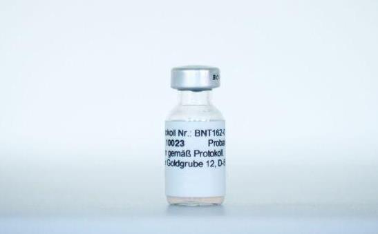 打了新冠疫苗就百分百不會被傳染了嗎?免疫力差的人能打新冠疫苗嗎