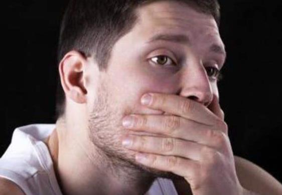 口臭的原因是什么?口臭的危害