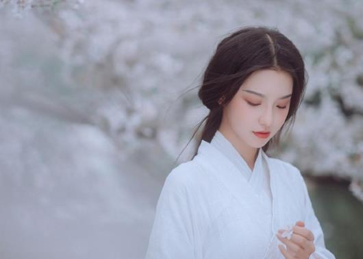粉瘤會自己消失嗎?粉瘤可以用針挑破擠出來嗎?