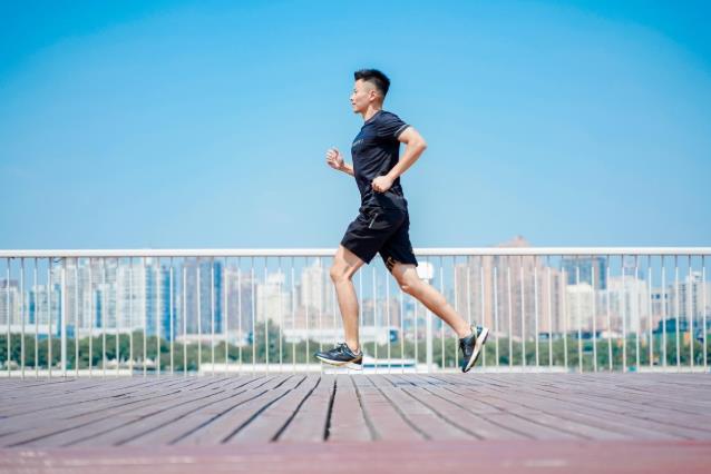 跑步的正確姿勢,怕受傷趕快學起來
