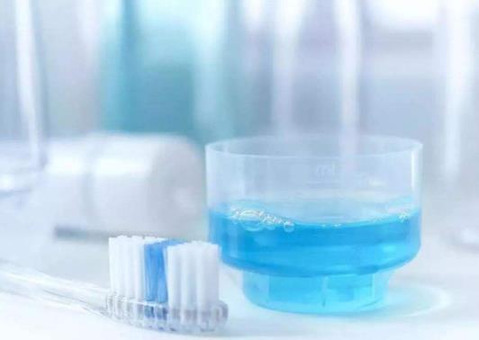 漱口水幾天用一次?漱口水殘留物咽下去有事嗎?