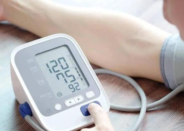 高血壓患者生活上要注意哪些事?高血壓如何治療?