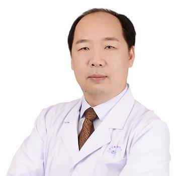 上海專業眼科醫生解答:白內障手術需要住院嗎?術后要注意些什么