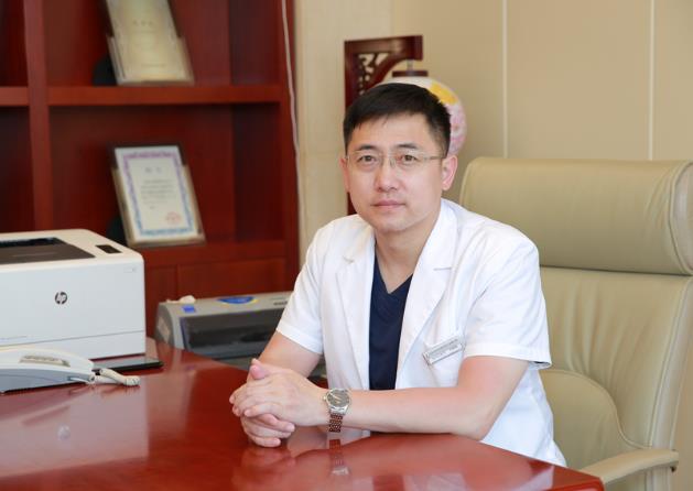 國內最好的面部吸脂填充專家劉靖濤算不算?想找他做自體脂肪面部填充!