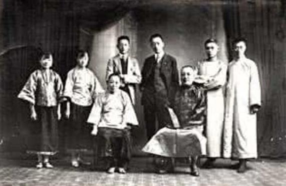 世界上最長壽的人,中國氣功養(yǎng)生家李慶遠(yuǎn),活了256歲!