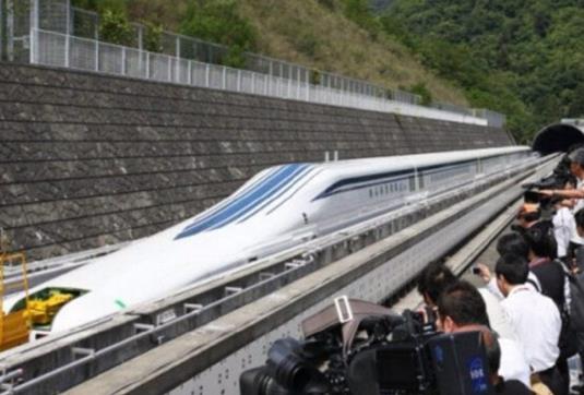 世界上最快的車 自行車跑車摩托車電動車火車汽車時(shí)速是多少公里