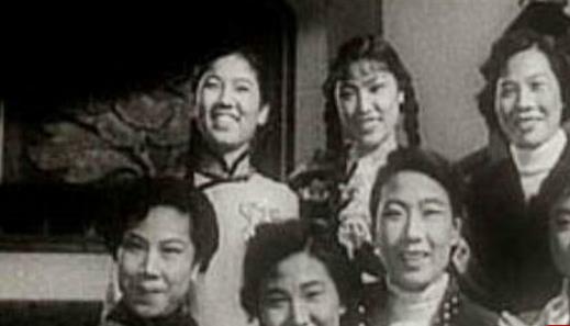 中國(guó)最早的春節(jié)聯(lián)歡晚會(huì) 1983年春晚(錢學(xué)森梅蘭芳參加)