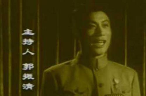 中國(guó)最早的春節(jié)聯(lián)歡晚會(huì) 1983年春晚(錢學(xué)森梅蘭芳參加)