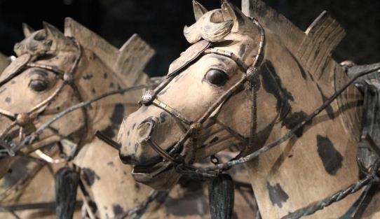 現存世界最完整的銅車馬 秦始皇陵出土公元前210年的馬車