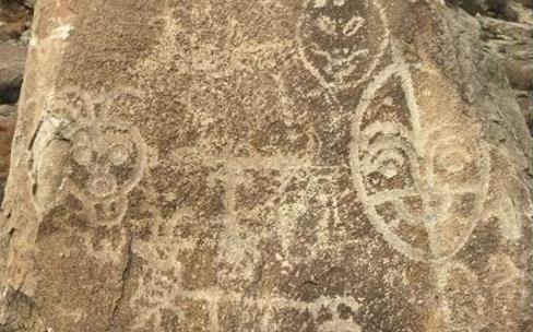 世界上數量最多、分布最廣的巖畫群 狼山巖畫遍布全國 前后大約有幾千年