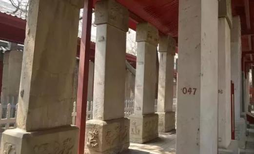 世界最完整的十三經碑刻 乾隆十三經碑刻
