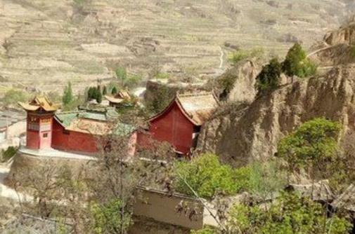 中國最大的懸空寺院 懸空寺有殿宇樓閣四十間