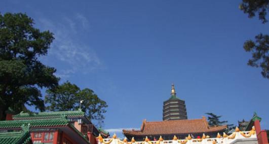 中國最高的古代鐵塔 佛牙舍利寶塔高約17.9米