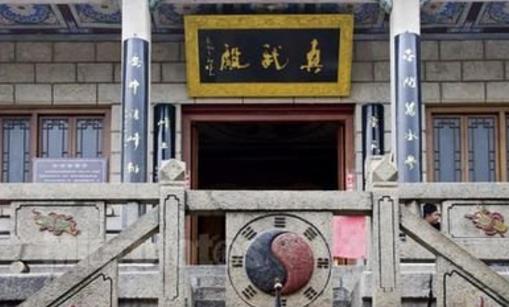 中國最大的銅殿 銅瓦寺真武殿用銅重達二百噸