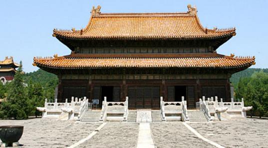 世界最大的帝陵殿 棱恩殿東西長65.70米 南北寬28.50米