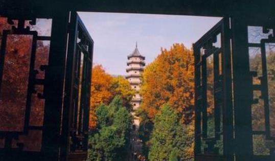 中國最大的無梁殿 靈谷寺建于明洪武十四年