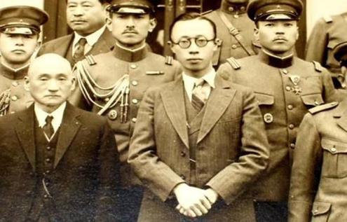 中國最后一個皇帝 末代皇帝溥儀(五個老婆竟無后)