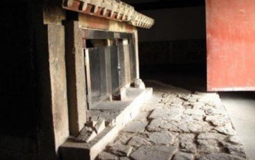 中國最古老的房屋建筑 孝堂山郭氏墓石祠距今已有1900年左右