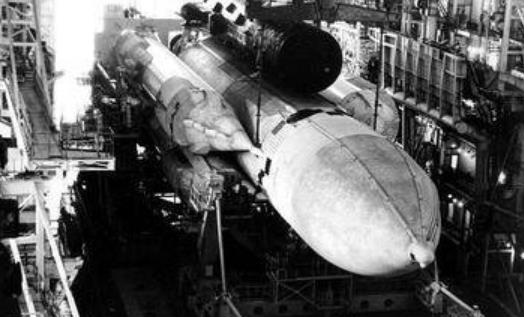 威力最大的運載火箭 土星5號總功率達到17560萬馬力