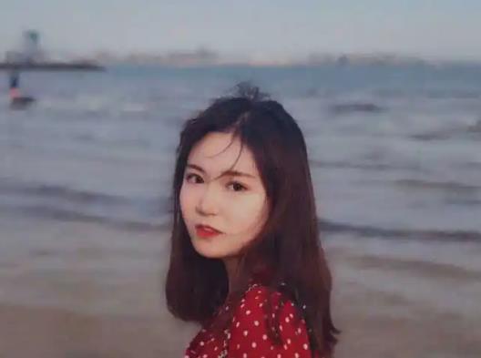 怎么判斷一個女的是否單身?女生不回也不刪微信是無視嗎