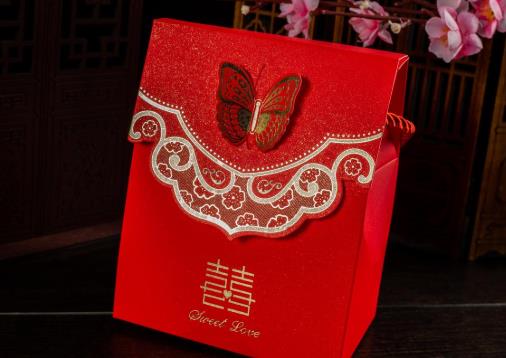 喜糖盒里放幾樣東西合適?裝喜糖的盒子有什么忌諱嗎?
